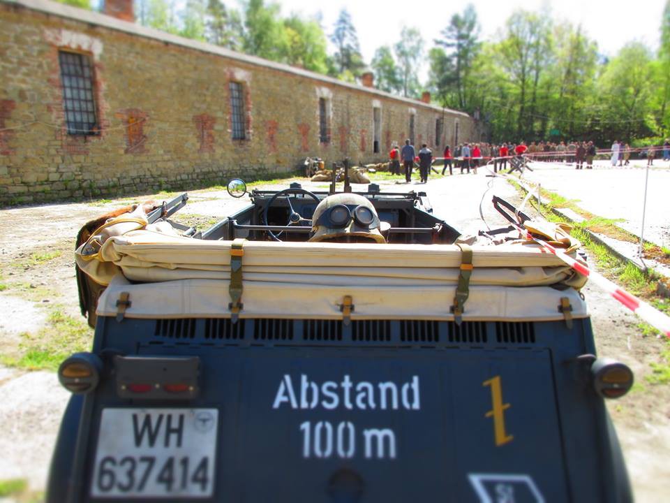 Začátek května se tradičně nese ve znamení oslav osvobození. To obnáší i přehlídky dobových vozidel a techniky