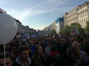 Po celé republice probíhaly demonstrace proti Andreji Babišovi a Miloši Zemanovi