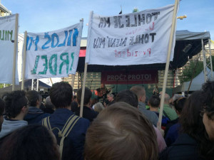 Kolem 20 tisíc lidí demonstrovalo v Praze proti Babišovi a Zemanovi. Protestovalo se po celé zemi