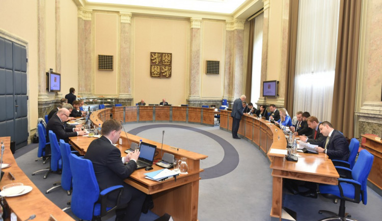 Jednání Vlády České republiky.