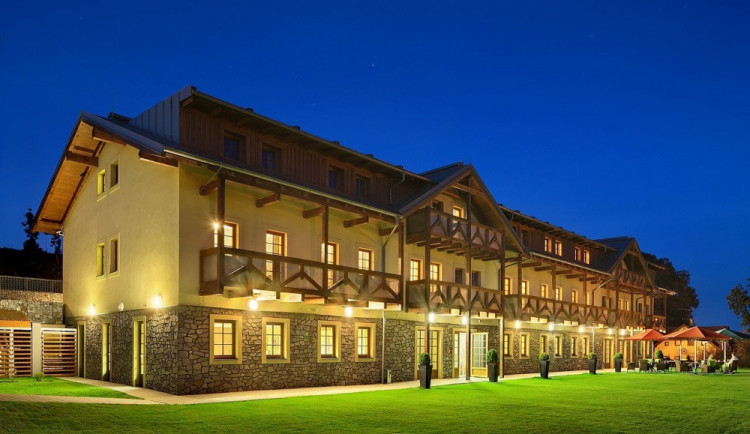 Hotel Resort Relax je jedničkou v ubytování na Lipně. Nyní přijímá nové zaměstnance
