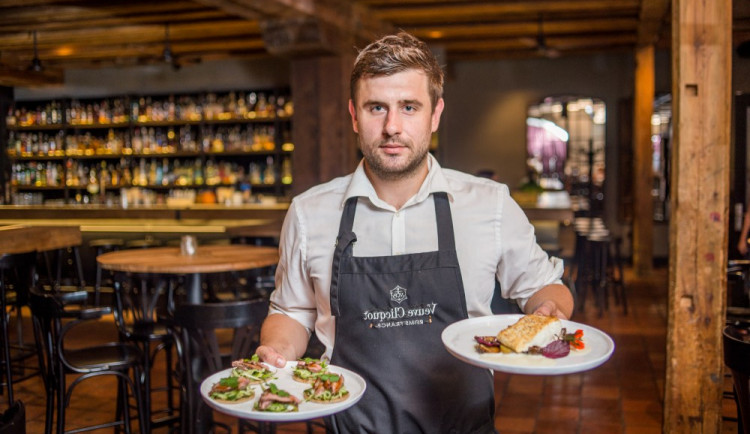 Šéfkuchař Adam Hoďánek: Styl, který Žlutá ponorka produkuje, se v Čechách moc nevaří