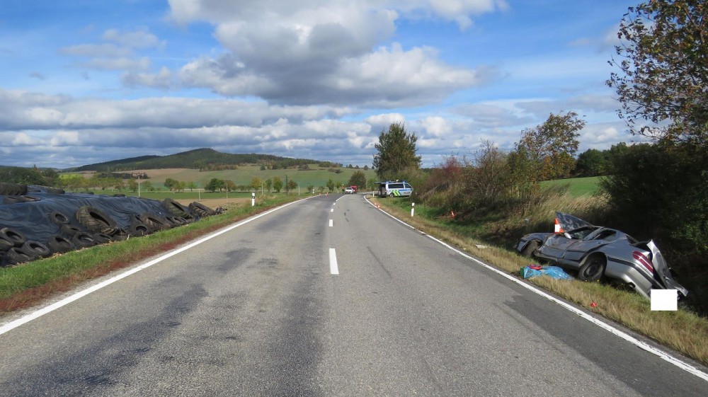 Dopravní nehoda u Strunkovic nad Blanicí.