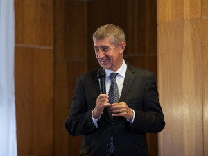 Babiš a Schillerová uvítali, že Ústavní soud nezrušil EET jako celek