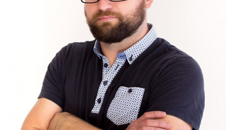 Jaroslav Šuvarský