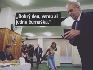 FOTOGALERIE: Zeman a aktivistka. To nejlepší z řádění internetových vtipálků
