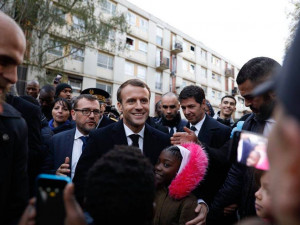 Do Česka zamíří francouzský prezident Macron. Přijet by mohl už v květnu