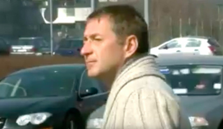 Soud odložil Janouškovi kvůli jeho zdraví návrat do vězení.