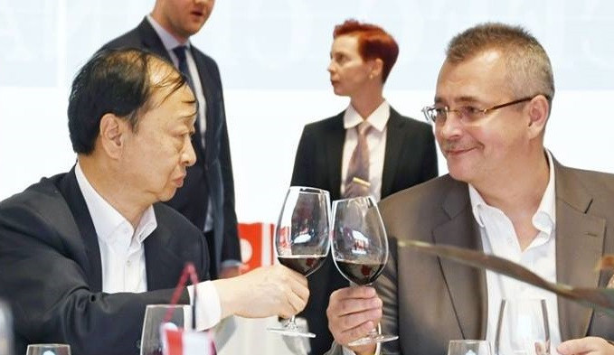 Tvrdík: Zaplacení dluhu CEFC Europe zabránily kroky J&T.
