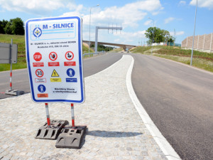 Konec objížděk do Jablonce. Nová silnice výrazně zkrátí cestu.