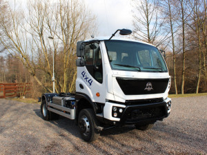 Avia Motors představila v Přelouči nový nákladní vůz