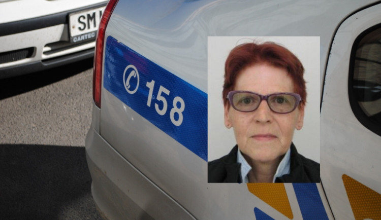 Žena se druhý den pohřešuje. Pátrá po ní i policejní vrtulník.