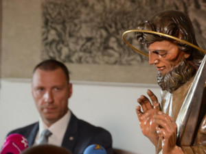 Orloj na Staroměstské radnici skrýval tajemství. Před světem jej tajil jeden z apoštolů.