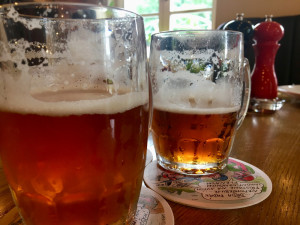 Urban nakreslil sérii pivních tácků, hledejte je po hospodách.