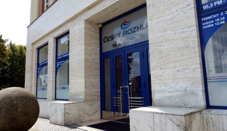 ČRo chce navýšení koncesionářského poplatku o desetikorunu.