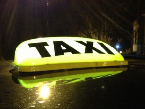 Licencování řidičů taxi: Figurant vyzkoušel na vlastní kůži byrokracii celého procesu