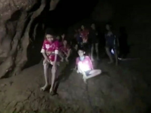 Do Thajska míří dva čeští hasiči kvůli záchraně dětí z jeskyně