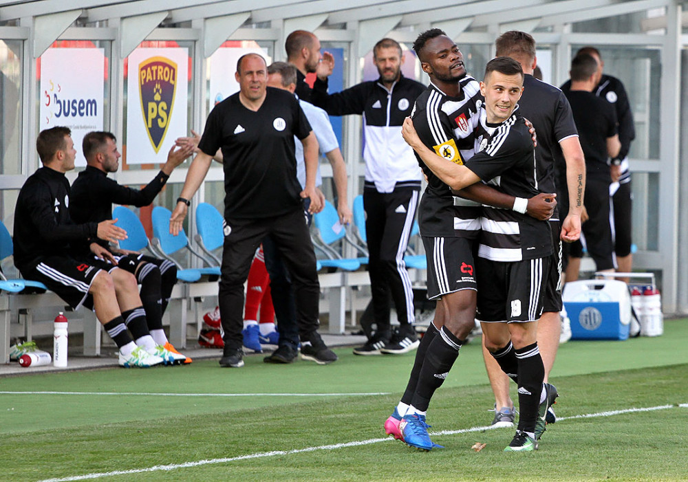 Jakub Pešek přichází za Elvisem, který do Liberce přestoupil už na začátku přípravy.