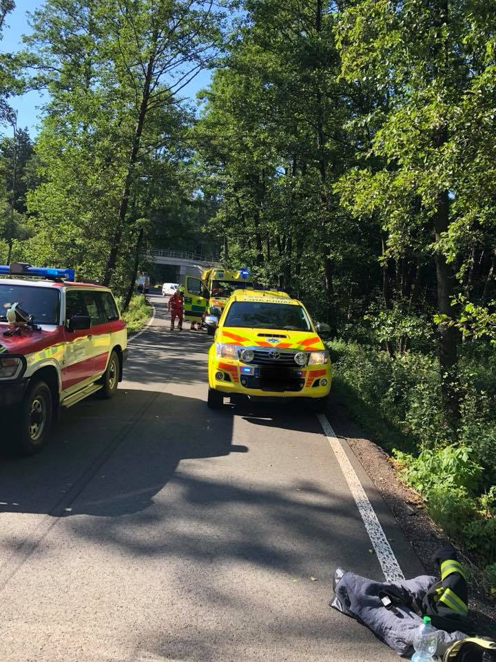 Srážka čtyřkolky a auta