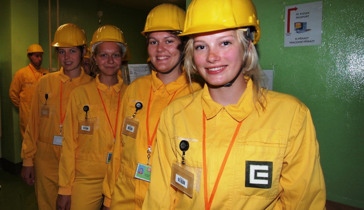 Jaderná energetika není jen mužskou záležitostí. Láká stále více žen.