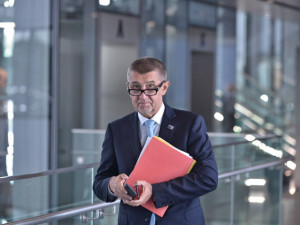 Babiš bude prostředníkem na jednání o postupu v kauze H-System