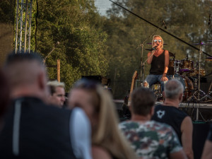 S fotbalisty a hasiči v Plané slavily i sparťanské legendy. A skvěle bavily početné publikum.