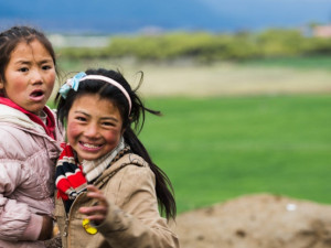 Čínská péče o Tibet v praxi: Ekologie nebo vegetariánství je organizovaný zločin a Sorose nahradil dalajlama