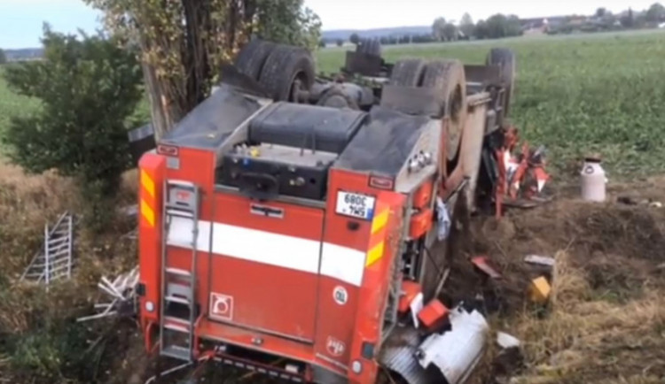 Nehoda hasičského vozu.