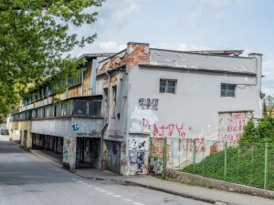 Zastupitelé přiklepli budějckému Sokolu sedmimilionovou injekci na opravu zchátralé tribuny