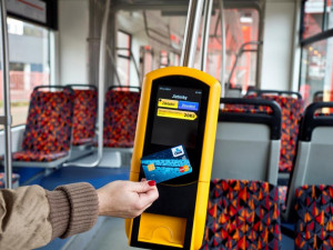 Ve veřejné dopravě je bezpečnost cestování s platební kartou na prvním místě, říká ředitel Mastercard
