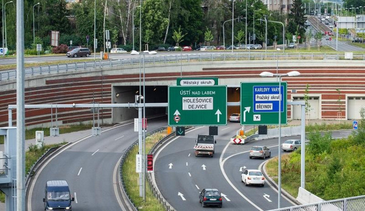 Tunel Blanka má za sebou tři roky provozu. Jeho kvality prověřilo 100 milionů aut.