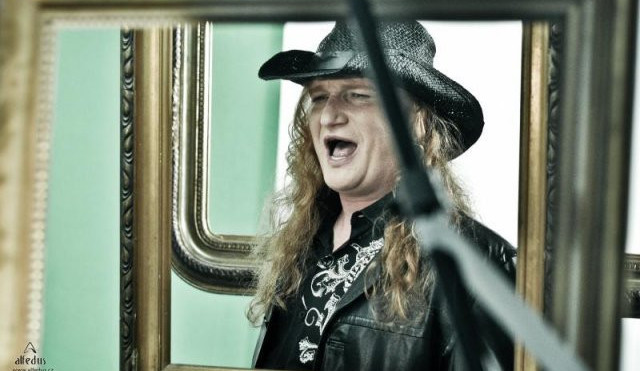 Kariéra zesnulého Vládi Šafránka: Metalové začátku, zadumaný Brain a crazy roky s Harlejem a Walda Gangem.