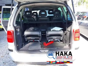 Ukradený Seat Alhambra.