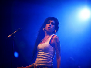GLOSA: Hologram Amy Winehouse na turné. Já vám nevím…