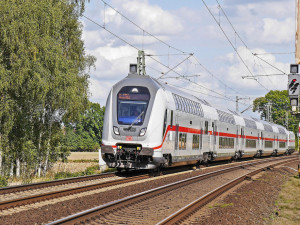 V celém Německu se ráno zastavila dálková železniční doprava