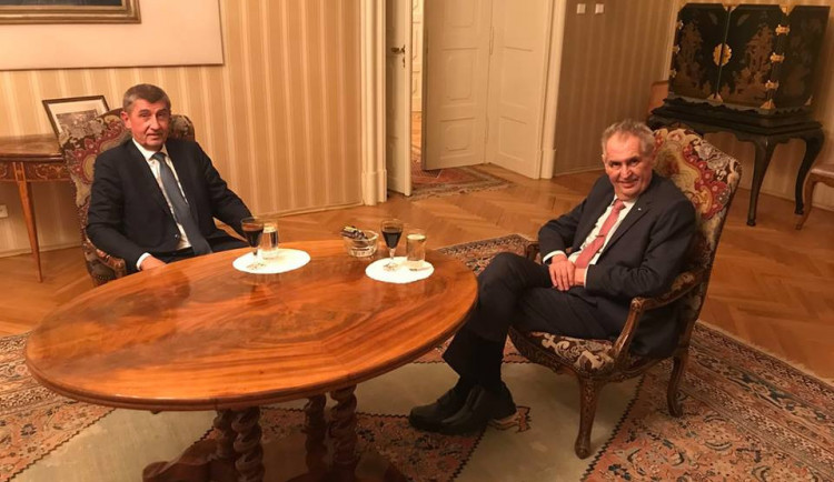 ilustrační foto, Andrej Babiš a Miloš Zeman.