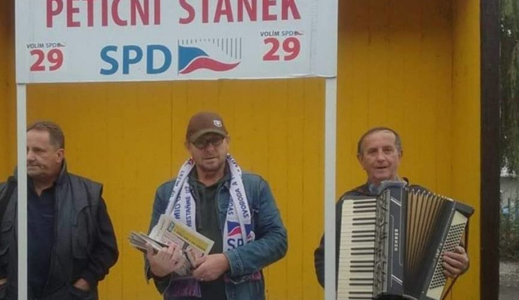 Jaromír Balda (vpravo) a SPD.