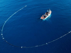 The Ocean Cleanup – Nová naděje pro naše plastová moře?