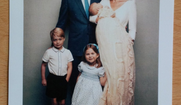 Vánoční pohlednice, která přišla žákům do Zákup.