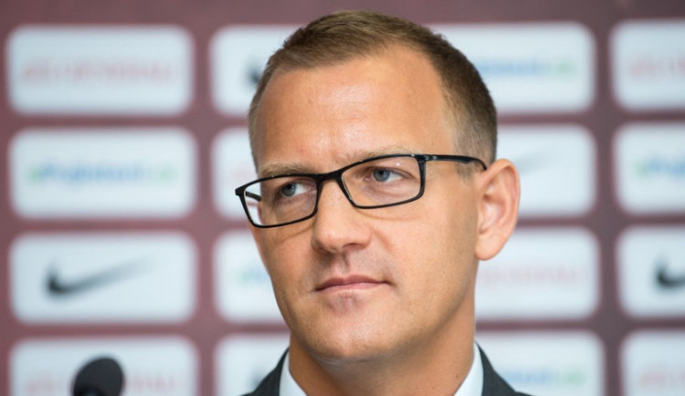 Křetínského CMI koupila časopisy Lagardére ve Francii za 1,3 miliardy.