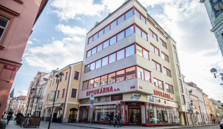 Ulice Dr. Stejskala a Široká.