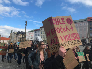 15. březen 2019, den kdy děti převzaly zodpovědnost za své rodiče