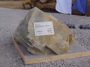 Slavnostním poklepáním dnes začala stavba obchvatu Budějc. O zpoplatnění bude ministerstvo jednat.