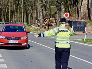 FOTO, VIDEO: Radary v akci. Policisté dnes měří, vytipovali sedm desítek míst