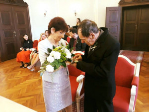 Láska z Pasáže: Manželé Derahovi oslavili na jihlavské radnici zlatou svatbu