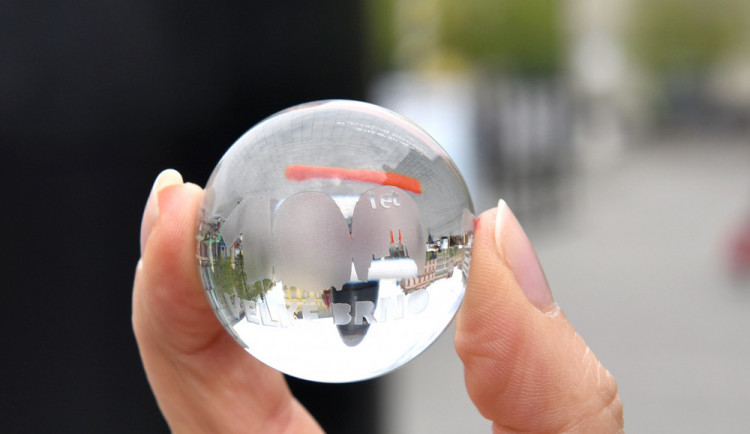 Speciální kulička připomínající 100 let od vzniku Velkého Brna.