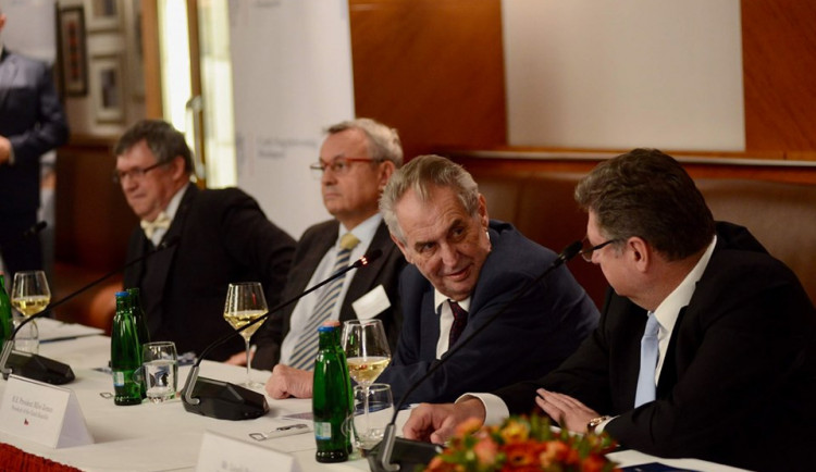 ilustrační foto, Miloš Zeman.