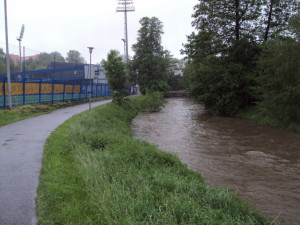 VÝSTRAHA: Meteorologové varují před vydatným deštěm, od středy platí povodňová pohotovost