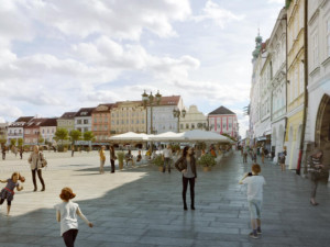 Náměstí od Krajinské po úpravě.