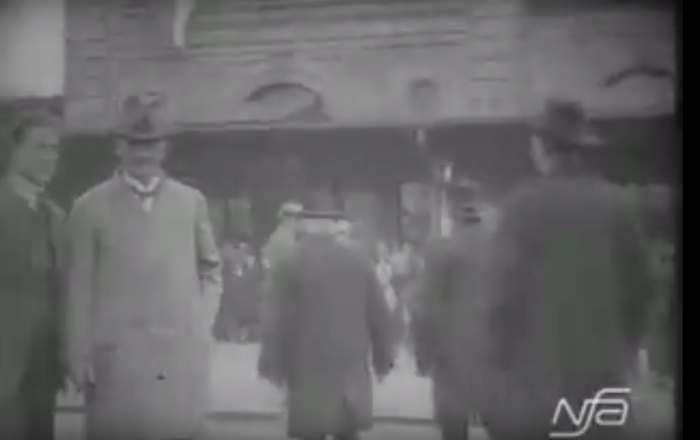 Snímek z nádraží